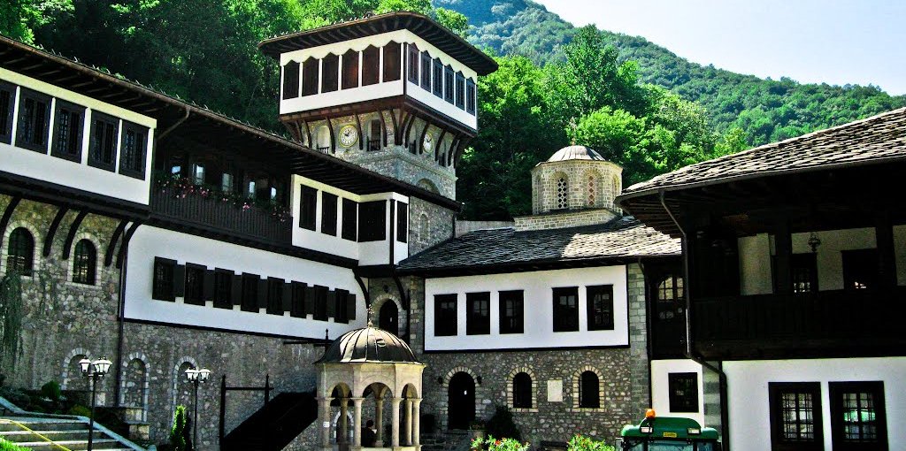 St.Jovan%20Bigorski%206,%20by%20Darko%20Onosimoski,%20Panoramio.jpg